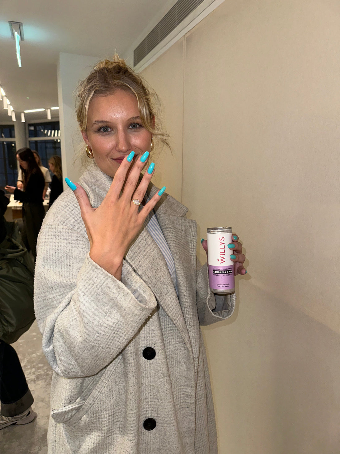 The Science Behind Long-Lasting Press-On Nails