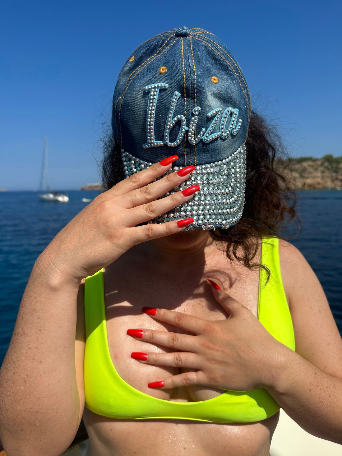 Why Press-Ons Are the Ultimate Travel Essential