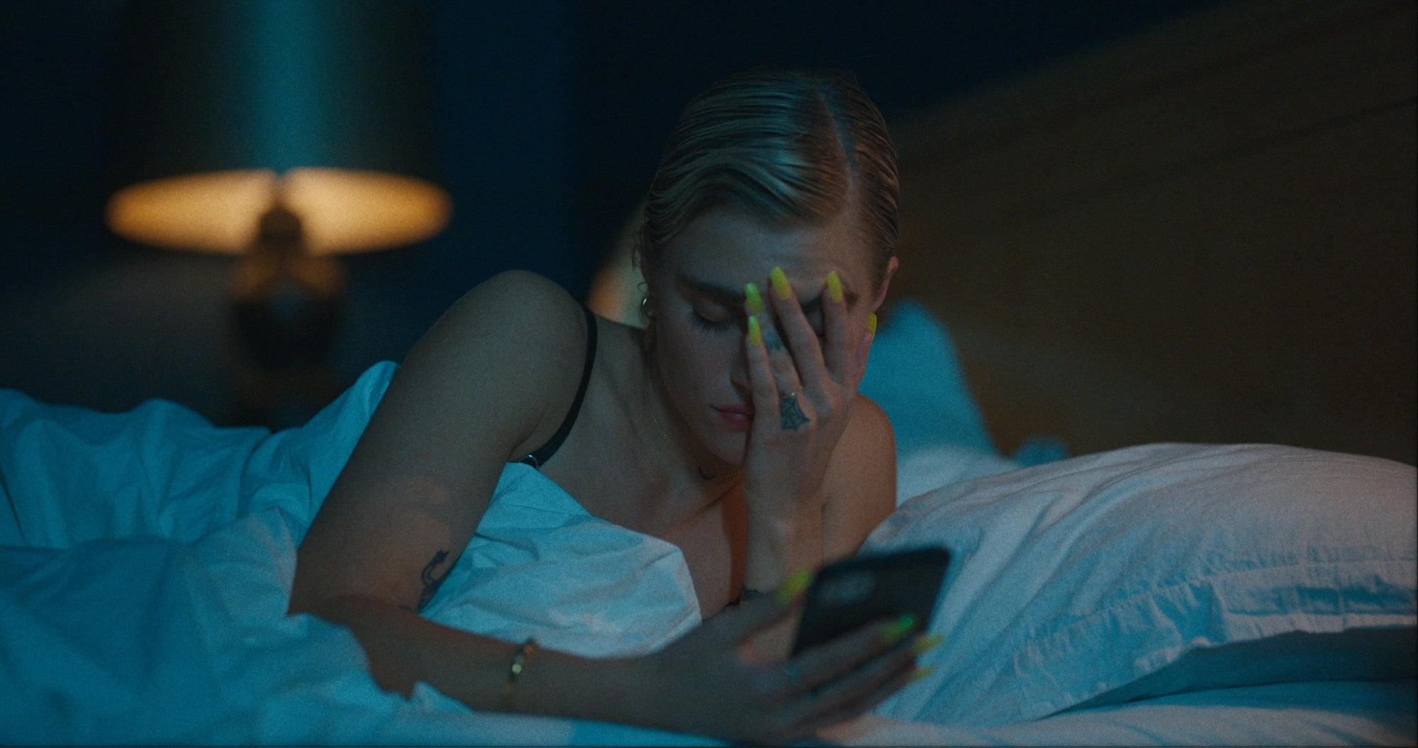 One Night Stand Claws By Tiger Taylor Video Still - Eco Friendly Press On Nails 