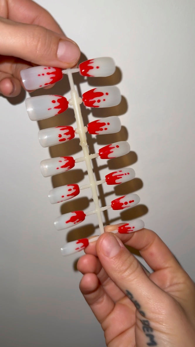 PATRICK BATEMAN CUSTOM CLAWS